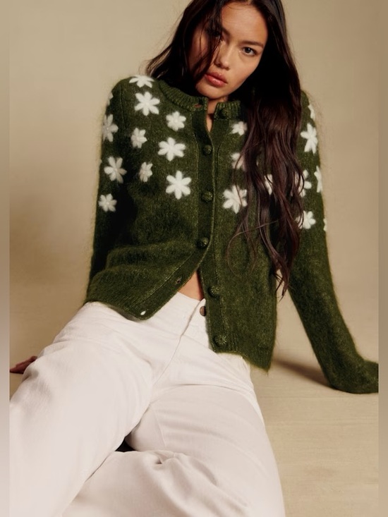Sezane Sweaters - Sezane Andrew flower cardigan in perfect green